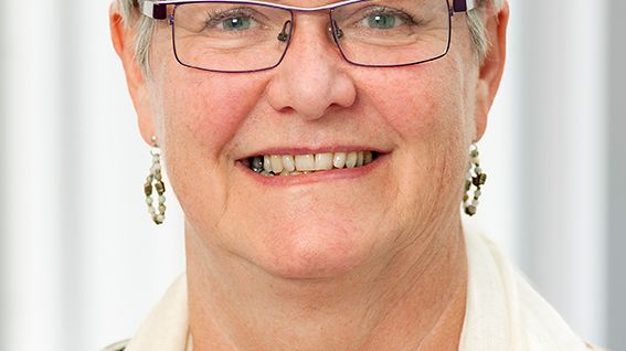 Helle Sorensen, avdelnings- och enhetschef ekonomi och personal, avdelningen för verksamhetsstöd
