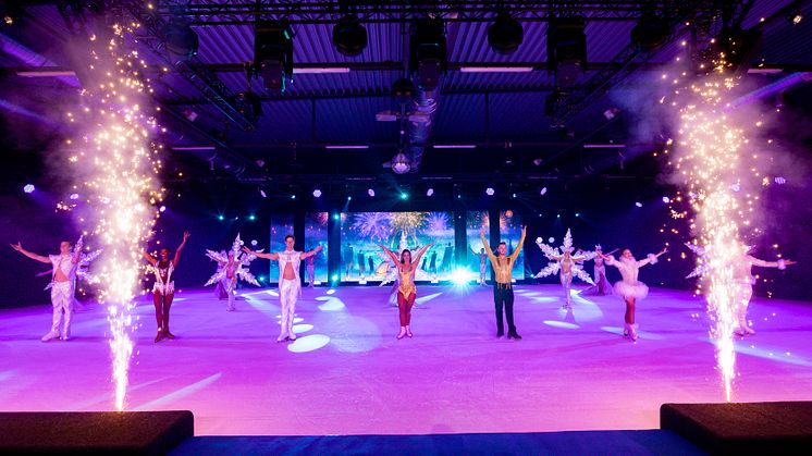 HOLIDAY ON ICE feiert Saisonauftakt: spektakuläre Cast-Performances und leidenschaftliche Starkür von Sarah Lombardi