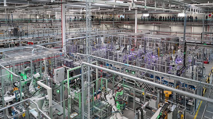 Scanias nye fabrikk for montering av BEV-batterier i Södertälje er åpnet. 
