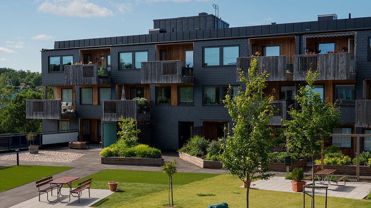 Svängsta fasadrenovering med skiffer