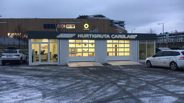 Hurtigruta Carglass mobilavdeling Fornebu