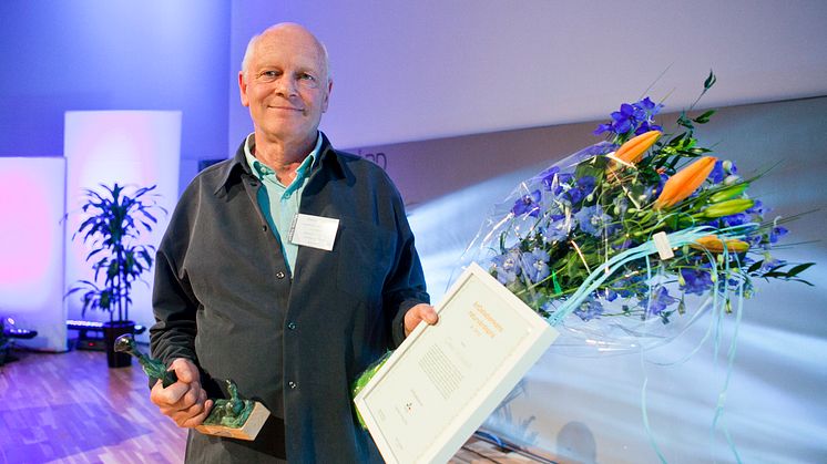 Tomas Lundälv emottar Naturvårdspriset 2012