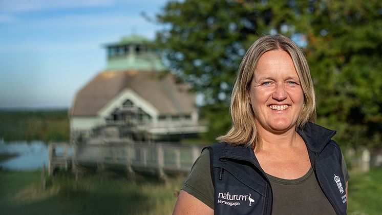 Malin Herin, ny föreståndare på Naturum Hornborgarsjön, vill hjälpa fler unga att hitta ut till naturen. Foto: Länsstyrelsen Västra Götaland
