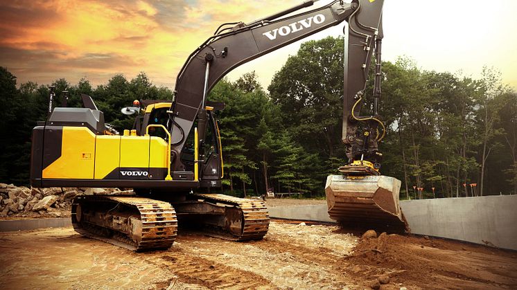 Engcon og Volvo i globalt samarbejde  – startskuddet til en langsigtet fælles udvikling i branchen