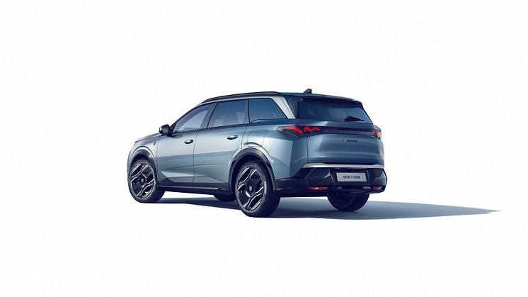 PEUGEOT_E5008_2403STYP_131