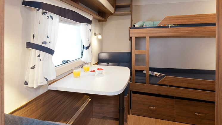 Polar 800 BR barnrum (2014)
