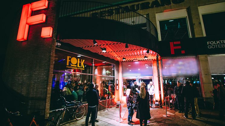 Samtida och nyskrivet på Folkteatern i vår - få en smygtitt på teaterträffen i kväll