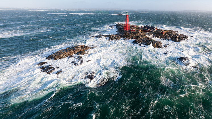 Midt i havgapet i Skagerrak ligger Pater Noster. Foto: Henrik Trygg