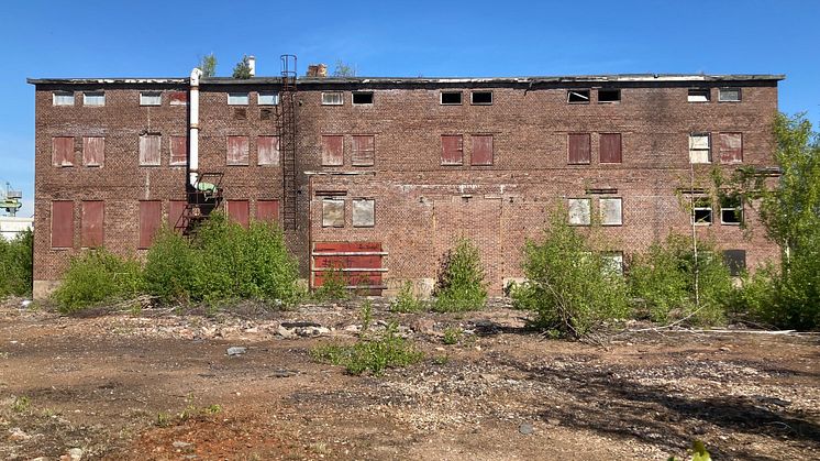 Oskarshamns kommun och Länsstyrelsen Kalmar län bjuder in till ett Första spadtag för saneringen av Kopparverkstomten