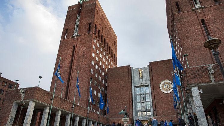 Avduking av Anna Daniell kusntverk
