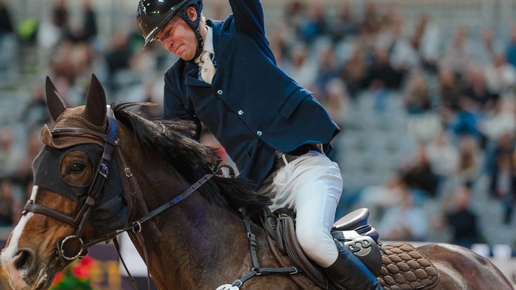 Segergest för Nykyrkas Hugo Karlsson i finalen av Equality Line Rising Star Silver på Jönköping Horse Show