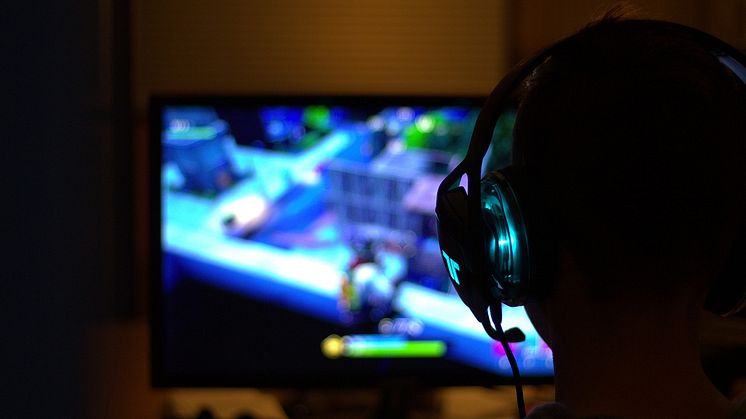 Gaming och psykisk hälsa hos unga i Sverige undersöks