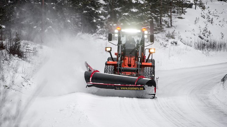 Hitachi hjullastare för snöröjning