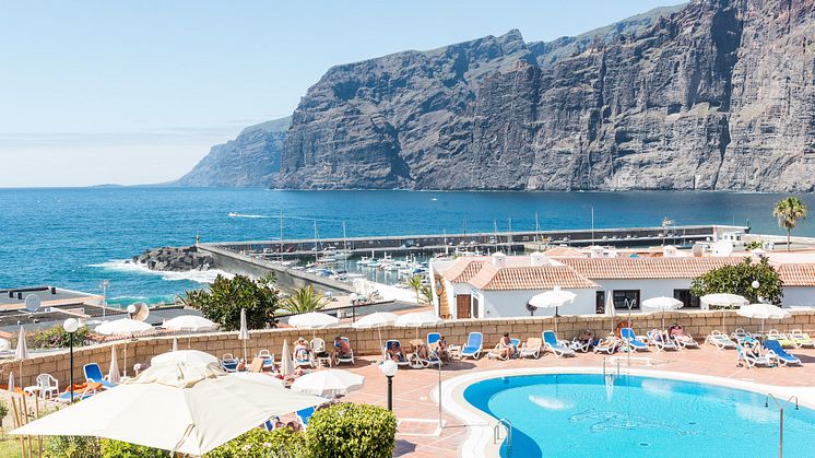 TUI Blue Los Gigantes på Teneriffa är ett av många bekväma hotell som TUI erbjuder från Örebro Airport i vinter.