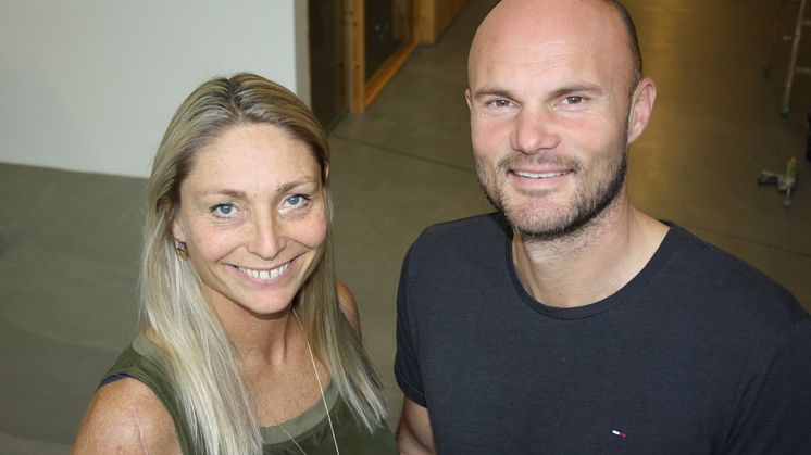 Bevægelseskonsulenterne Jannie Lynge og Mikael Drejer uddannede elever og lærere til bevægelsescoaches