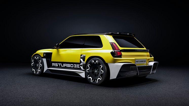R5Turbo3skråtbagfra