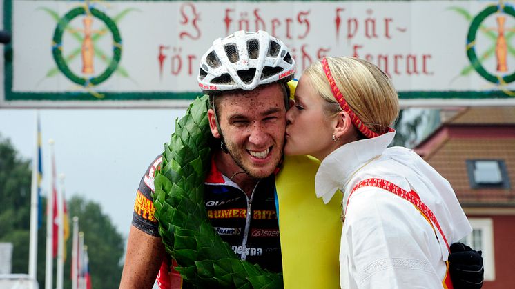Magnus Darvell och Emmy Thelberg vann CykelVasan