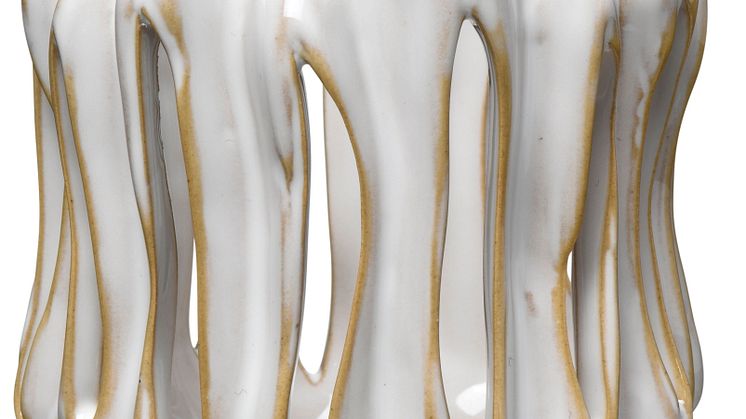 NYHET! Tea Light Holder Lava 10 cm White Ceramic 4,99 EUR.jpg