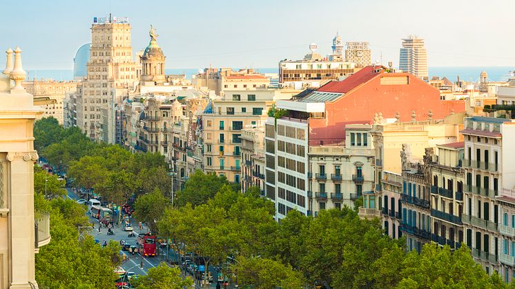 DEST_SPAIN_BARCELONA_PASSEIG_DE_GRACIA_GettyImages-497279797_Universal_Within usage period_95238.jpg