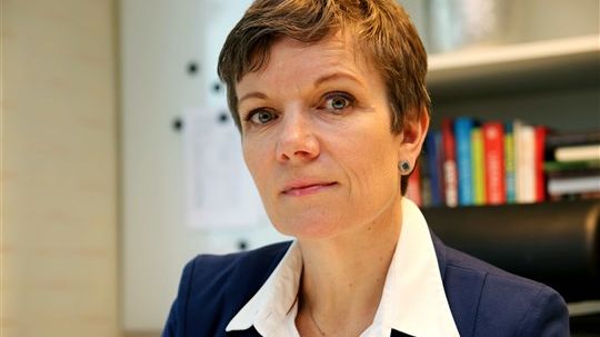 HELSE BURDE VÆRT PRIORITERT HØYERE. Legeforeningen skal jobbe for at helsesektoren kommer styrket ut av de kommende budsjettforhandlingene, sier Marit Hermansen. Foto: Legeforeningen