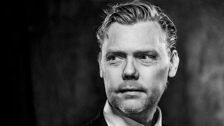 Operasångaren Karl-Magnus Fredriksson är även verksam som skulptör, bildkonstnär och tonsättare. (Foto: Mats Bäcker)