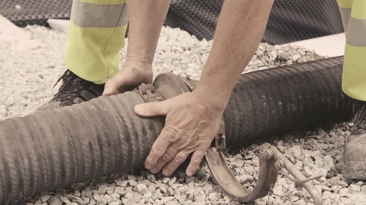 Effektiv etterisolering og drenering av gammel grunnmur