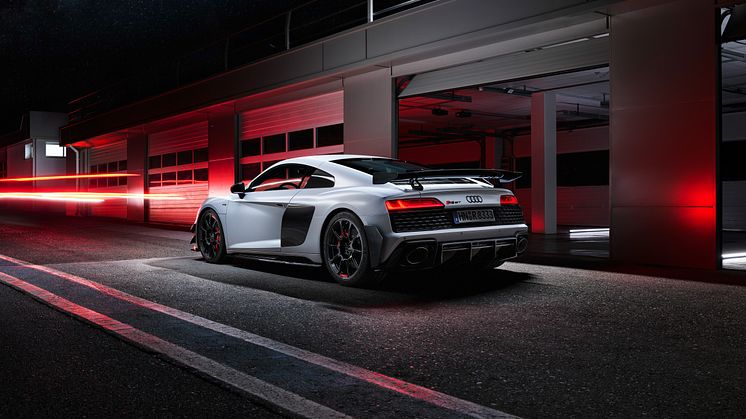 Audi R8 Coupé V10 GT RWD (Suzukagrå)
