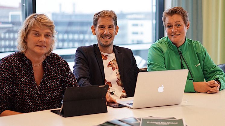 Fr v. Birte Sandberg, Niels Paarup-Petersen och Annette Linander.