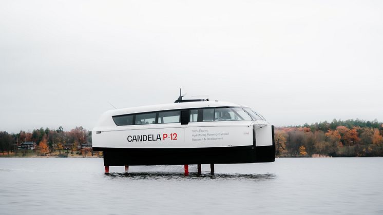 Candela P-12 taking off outside Stockholm's port