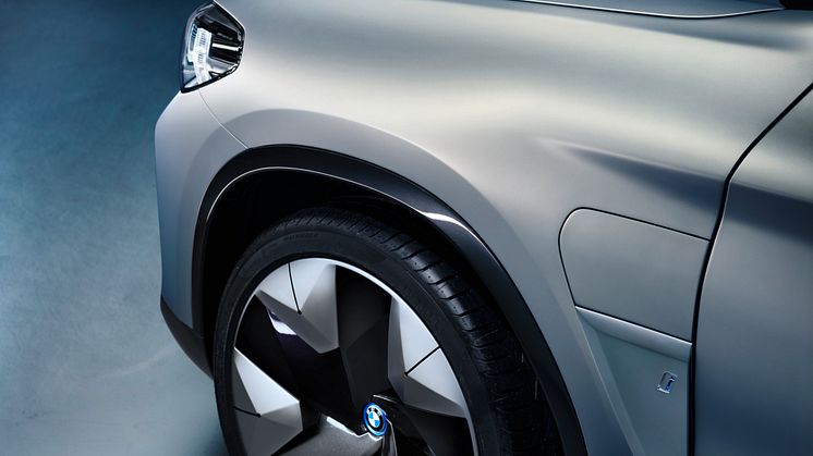 BMW Concept iX3