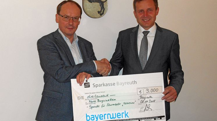 Nach Verwüstung durch Sturmtief Fabienne: Bayernwerk unterstützt Spendenaktion in Burgwindheim