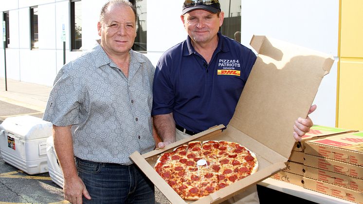 DHL Express och Pizzas 4 Patriots levererade 30 000 pizzor