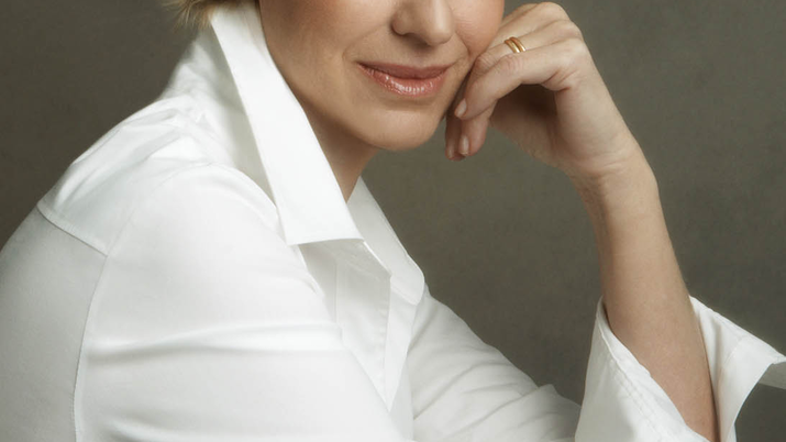 Brown_Tina Foto_Annie Leibovitz.png