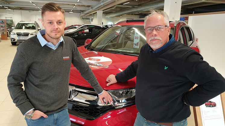 Bosses Bils motorer: Christoffer och Peter Alnelind.