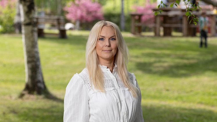 Katarina Lindgren Weibring är verksamhetsansvarig för Umeå Energicentrum. Just nu arbetas det intensivt för att färdigställa allt inför öppnandet på måndag, 17 juni. Foto: Malin Grönborg