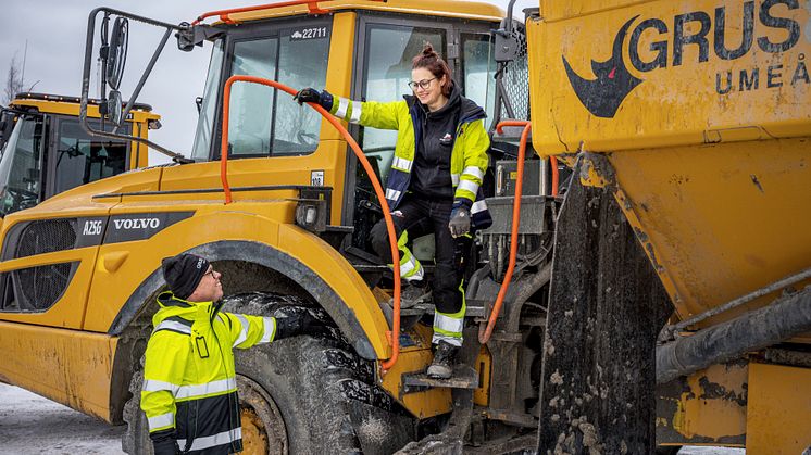 Jens Jokinen och Erica Olofsson - Grus Schakt i Umeå