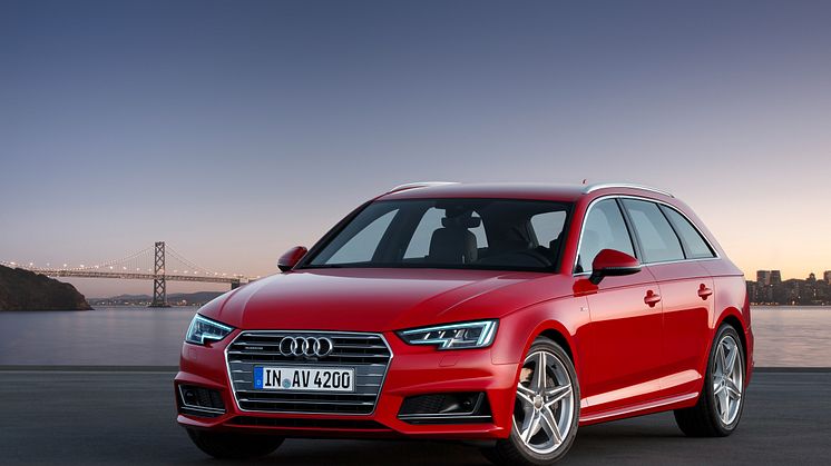 Audi A4 Avant front