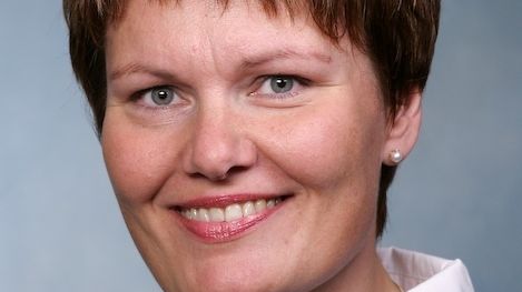 Satu Raudaskoski-Rinne, Oy Ford Ab