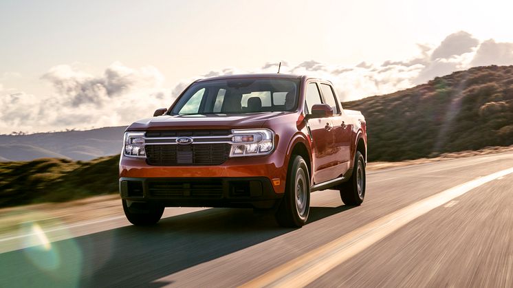 Ford-Maverick_2L-EcoBoost-AWD_Lariat_03