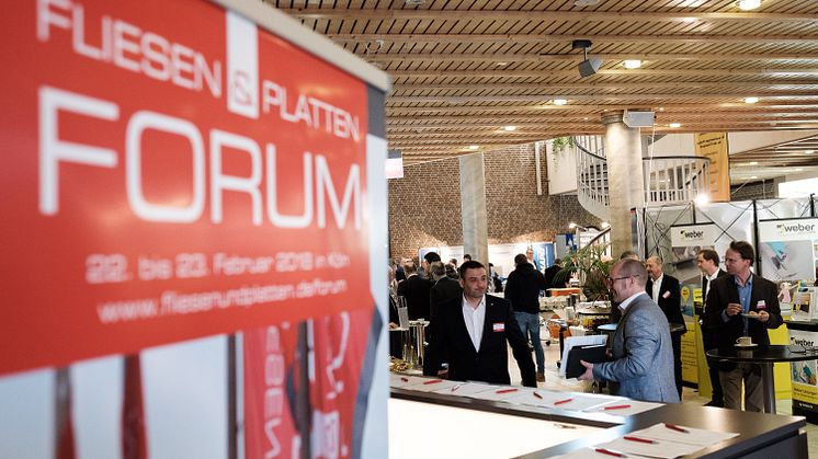 Die Fachschau mit mehr als 30 Ausstellern zeigt die neuesten Produkte und Trends der Fliesen-Branche.