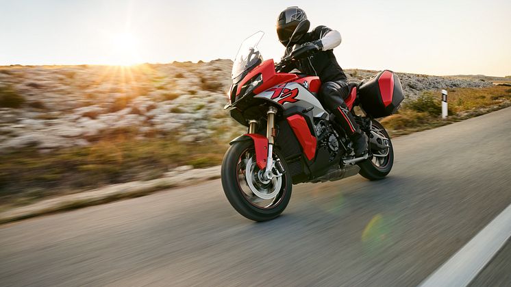 Nya BMW S 1000 XR