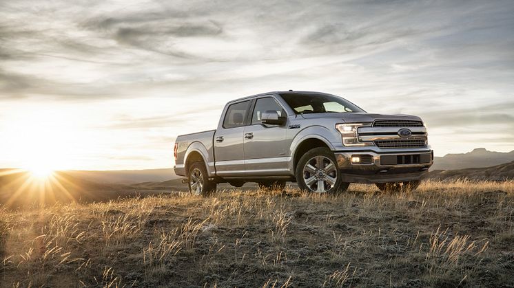18FordF150_09_MR