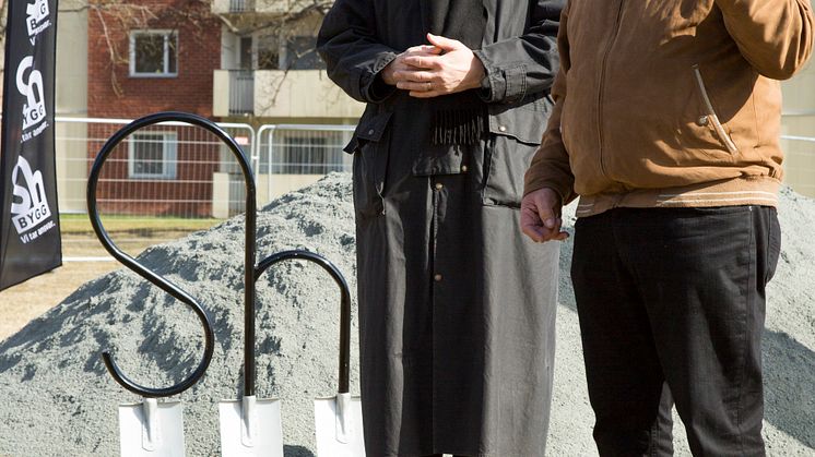 Östhammarshems vd Anders Erixon och Örjan Mattsson, ordförande för Östhammarshems styrelse hälsade välkommen. 