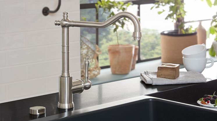 Vintage tap fittings in a new look –  Avia 2.0: nostalgia with a contemporary twist