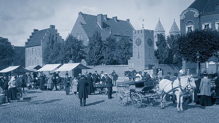 Ett av motiven som från och med 17 juli syns på elskåpen. Här Mårtenstorget. Foto: Universitetsbiblioteket, Lunds universitet, Alvin