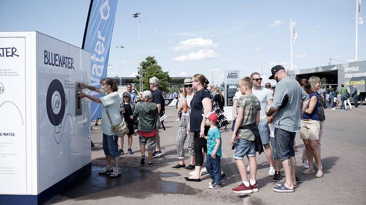 The purified water free of all contaminants  served by Bluewater hydration stations at all stop-overs of the 2017/2018 Volvo Ocean Race proved highly-popular thirst-quenchers and slashed the need for single-use plastic bottles