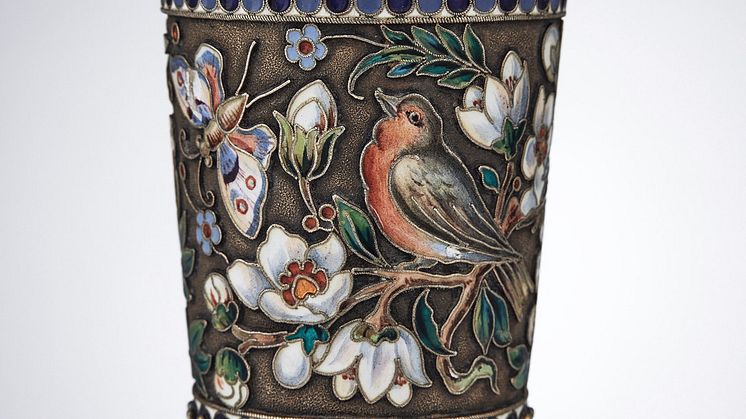 Bägare med cloisonnéemalj