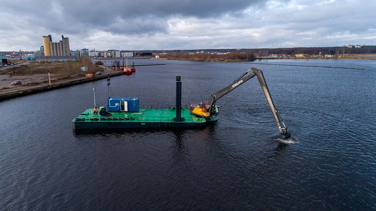 Volvo EC750E på mudderverket Lennart