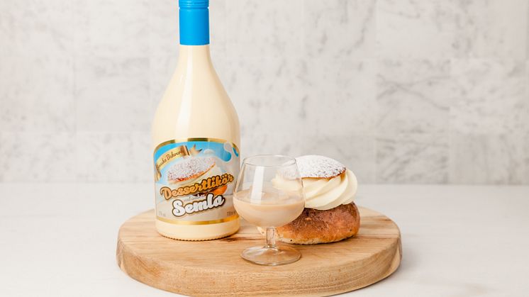 Nyhet! Dessertlikör med smak av Semla!
