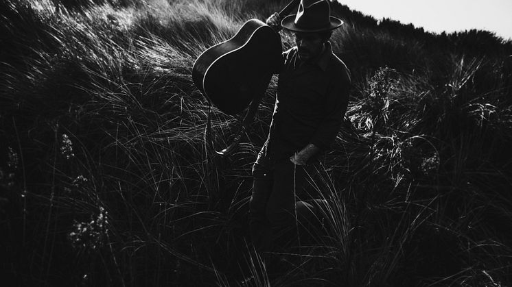 GREGORY ALAN ISAKOV TILL SVERIGE I SOMMAR